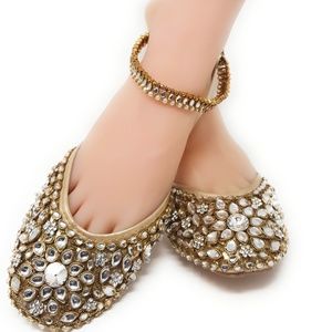 Sunflower kussay with 2 anklets